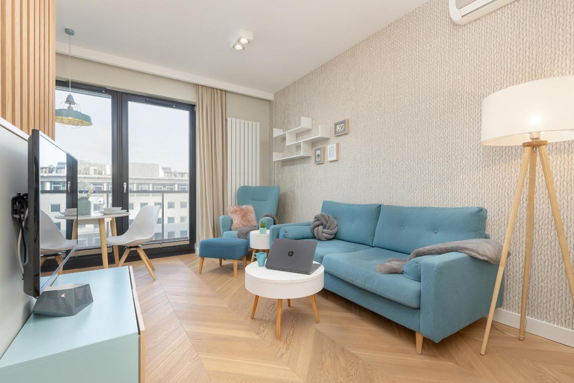 Bright Blue With Balcony, Parking And Air Conditioning In By Renters * Warszawa